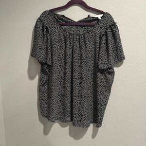 Lauren Conrad Women's Dotted Blouse XXL